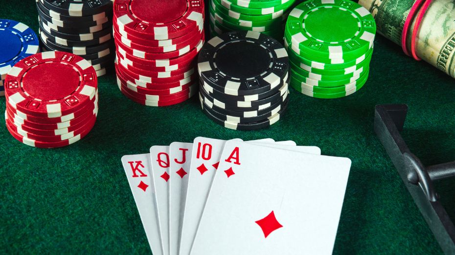 Basics of Poker Chips